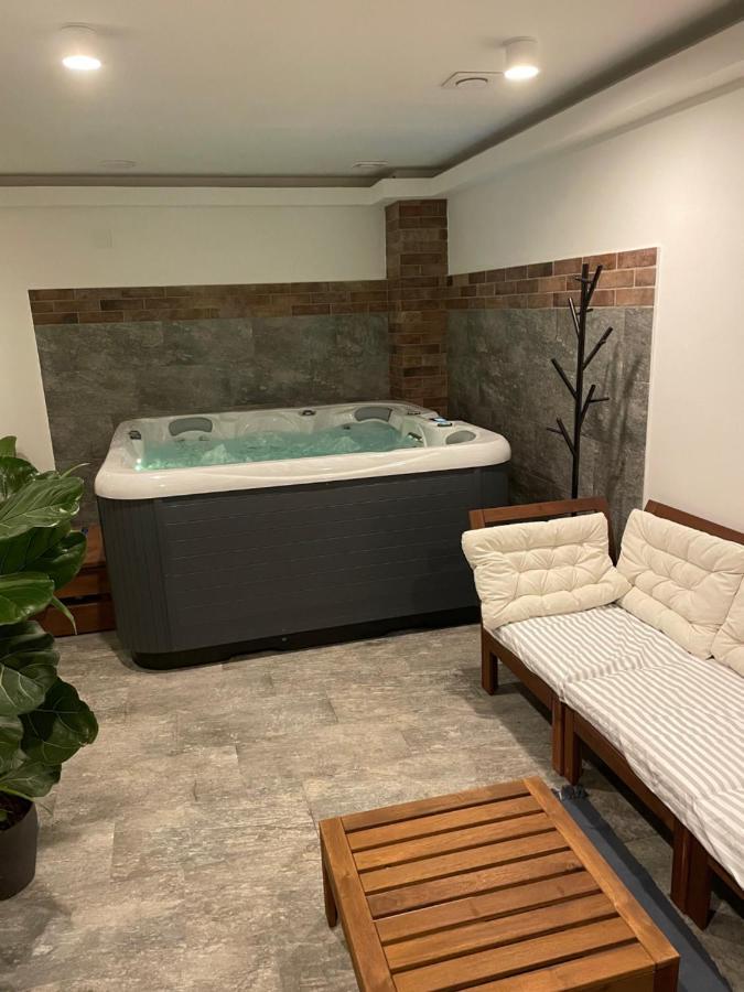 Apartmany U Lipy Tatobity Exteriör bild